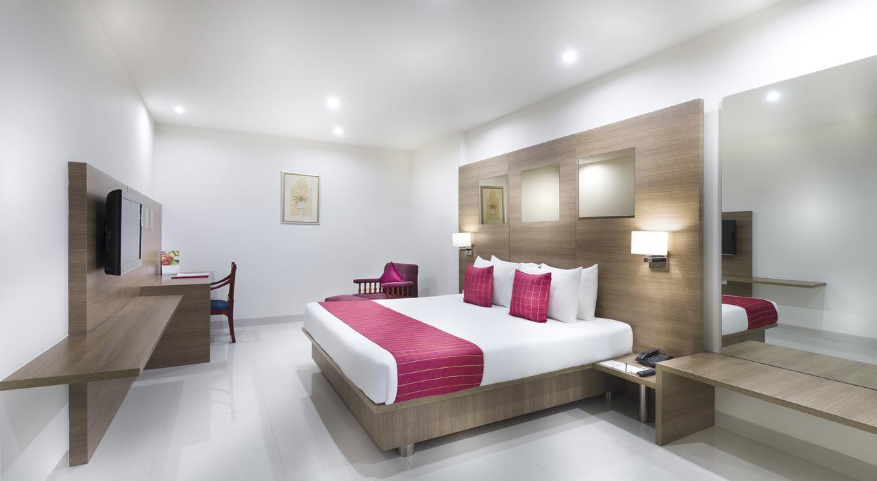 Regency Tiruttani By Grt Hotels Thiruttani Eksteriør bilde