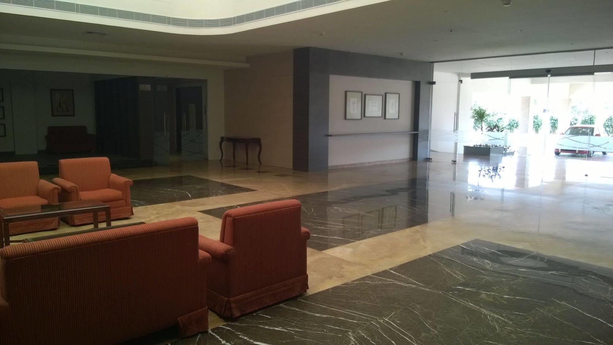 Regency Tiruttani By Grt Hotels Thiruttani Eksteriør bilde