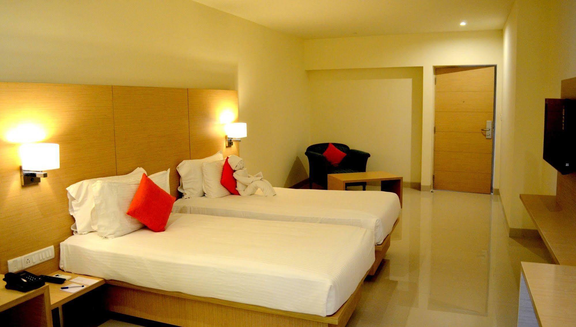 Regency Tiruttani By Grt Hotels Thiruttani Eksteriør bilde